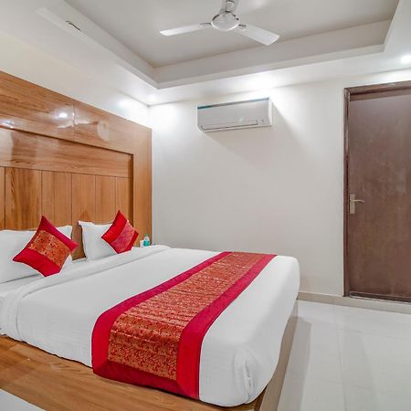Airport Hotel Mayank Residency New Delhi Extérieur photo