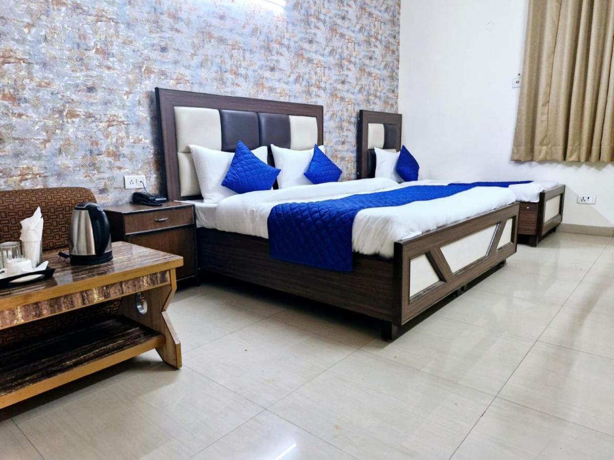 Airport Hotel Mayank Residency New Delhi Extérieur photo