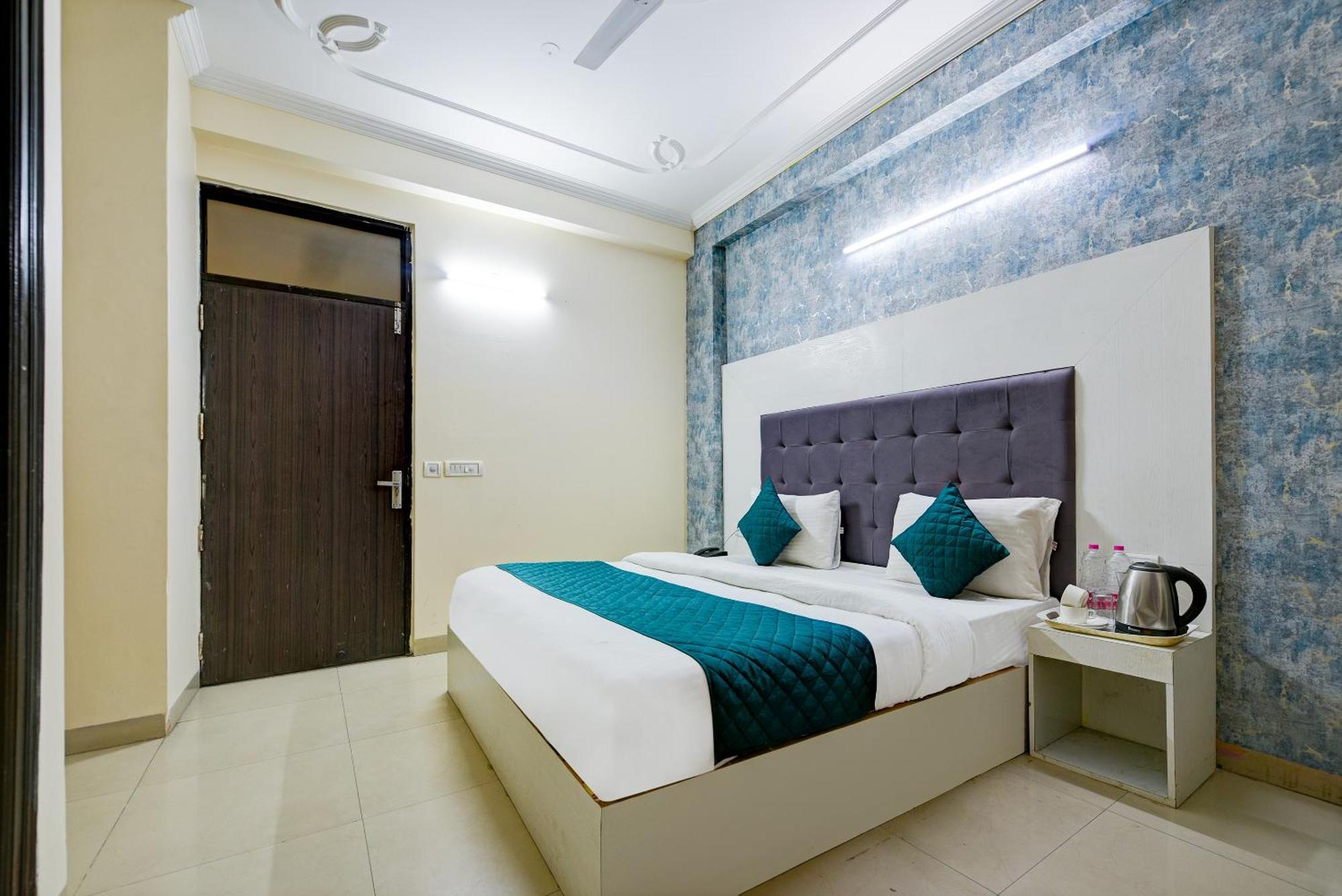 Airport Hotel Mayank Residency New Delhi Extérieur photo