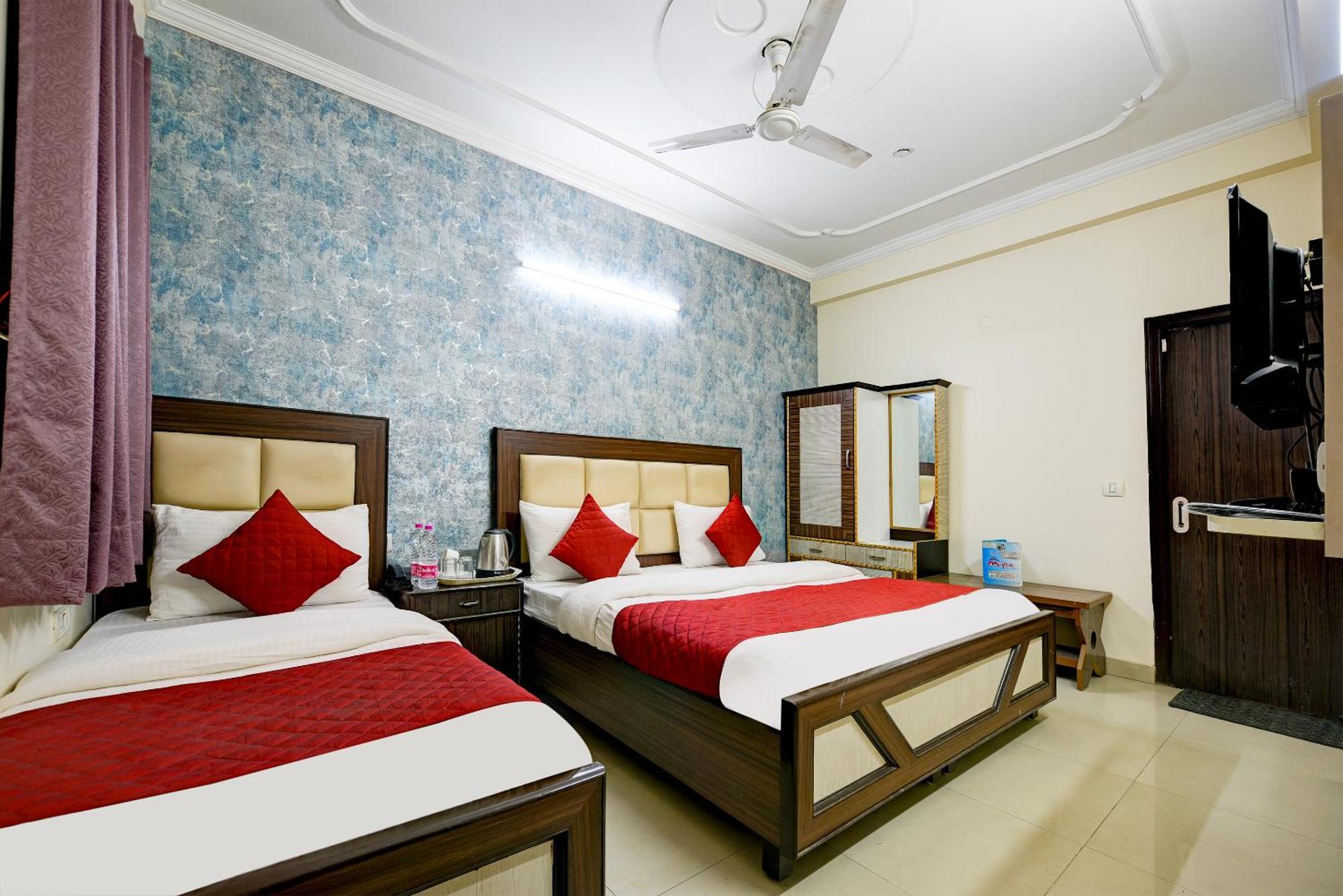 Airport Hotel Mayank Residency New Delhi Extérieur photo